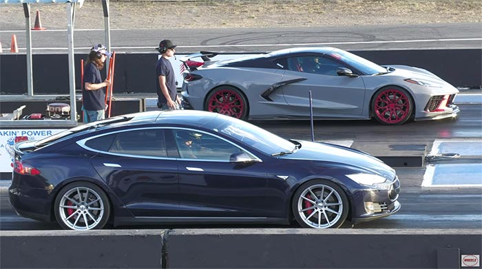 [VIDEO] Two C8 Corvette Stingrays Bully a Tesla Model S at the Drag Strip