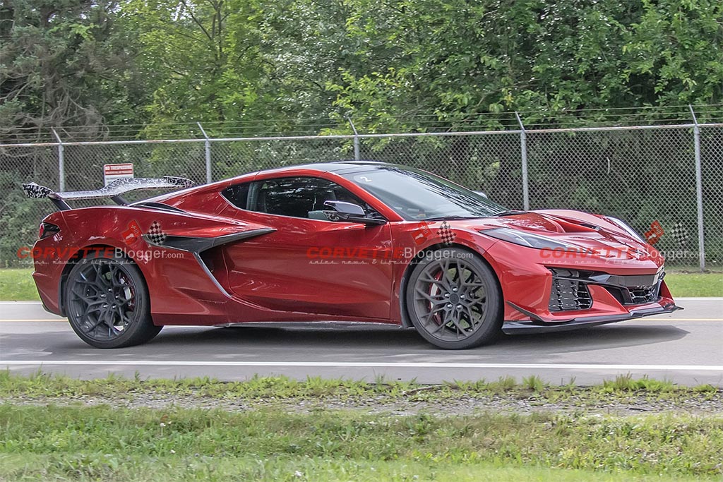 2025 Corvette ZR1s Spied in Detroit
