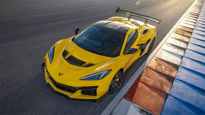 Automotive Engineer Explains What Makes the Corvette ZR1's Engine So Powerful
