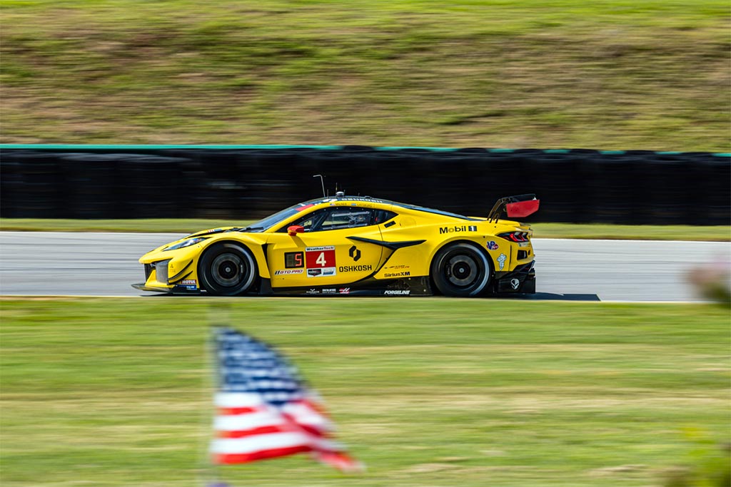 Corvette Racing at VIR: Front-Row Start for Garcia