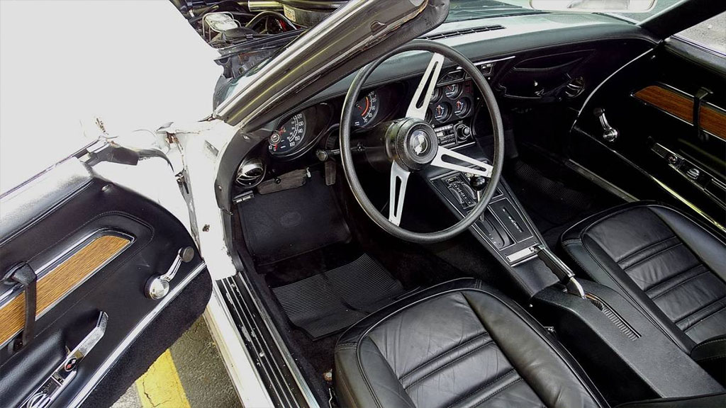 Corvettes for Sale: 1975 Corvette Convertible on Craigslist