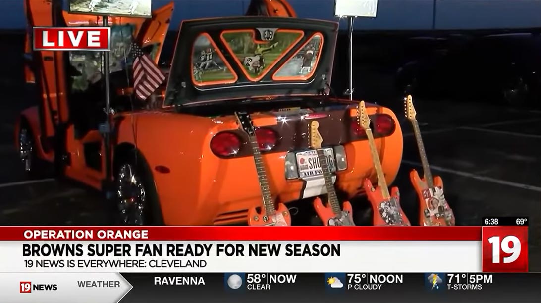 [VIDEO] Cleveland Browns Fan Transforms C5 Corvette Into the Ultimate Tailgate Machine
