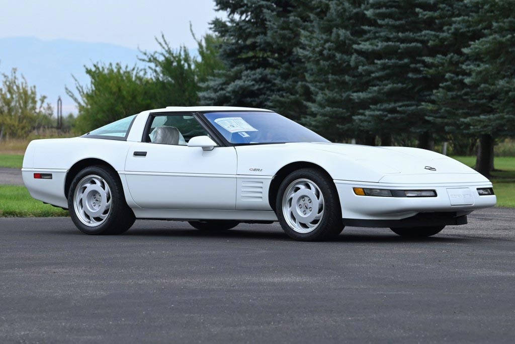 1992 White / White ZR1