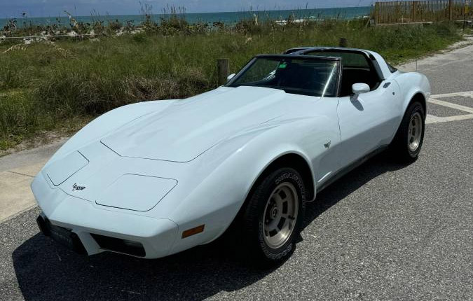 Corvettes for Sale: A Two-Owner 1979 Corvette Nicknamed 'Vetty White'