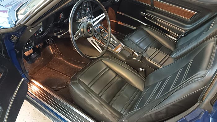 Top Flight 1972 Corvette with a 454 V8 and a 4-Speed Transmission