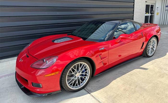 Corvettes for Sale: 2009 Corvette ZR1 in Victory Red on Craigslist