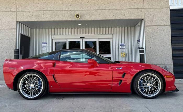 Corvettes for Sale: 2009 Corvette ZR1 in Victory Red on Craigslist