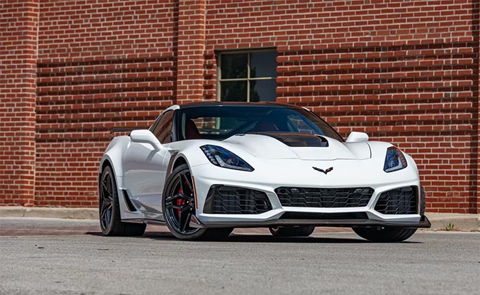 [VIDEO] The Last 2019 Corvette ZR1 Built Sells for a Record $410,000 at Mecum Dallas