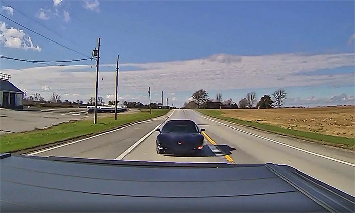 [ACCIDENT] After Rear-Ending a Pickup Truck, This C5 Corvette Driver Thinks About Making a Run for It