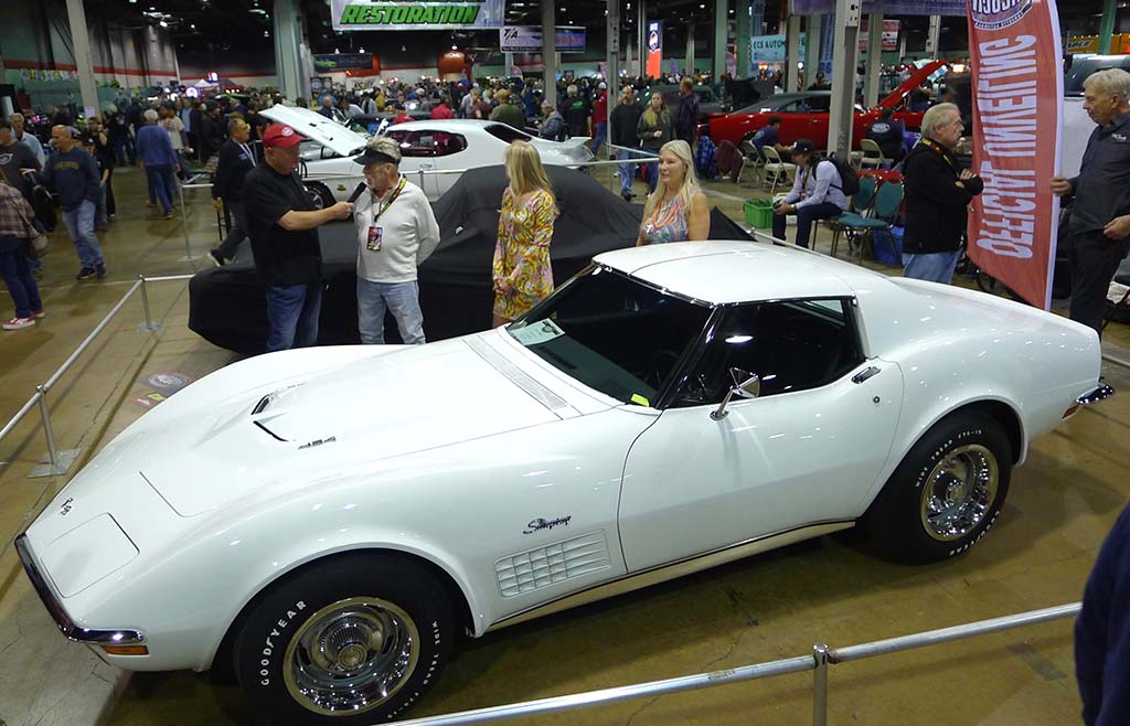Freshly Restored 1971 ZR2 Corvette Revealed at MCACN 2024