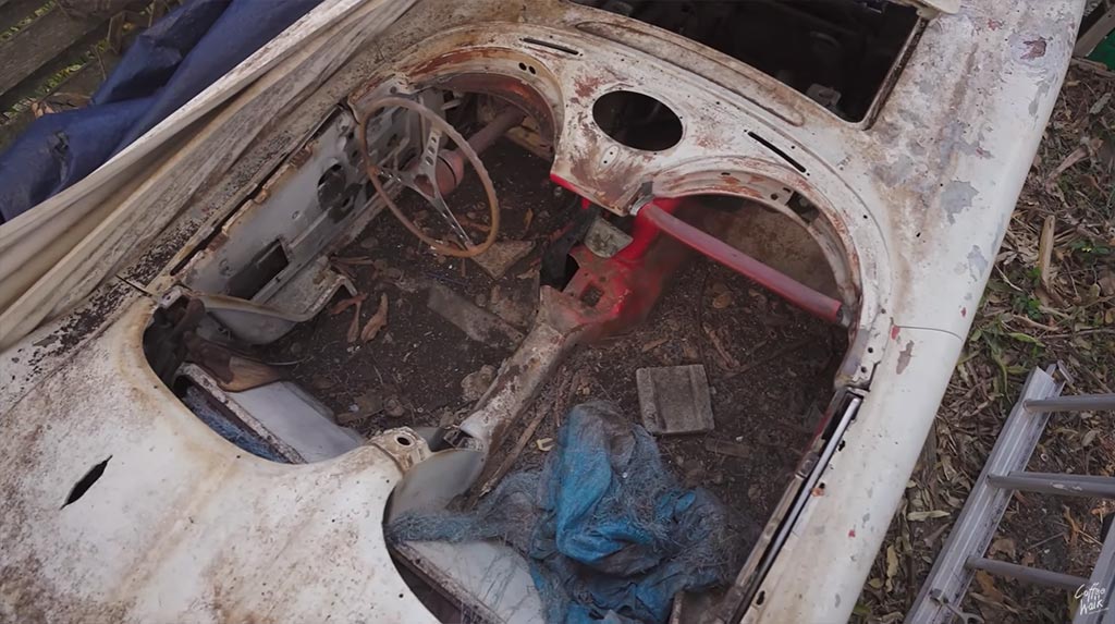 [VIDEO] Dennis Collins Rescues a 1962 Corvette from a Florida Back Yard