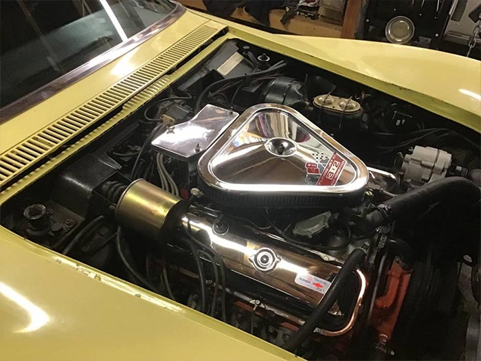 Corvettes for Sale: Safari Yellow 1968 Corvette with Tri-Power 427 V8 on Craigslist