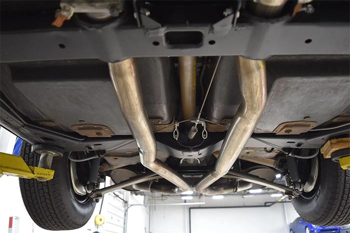 Corvettes for Sale: Triple Black 1968 Corvette Convertible with 427 on BaT