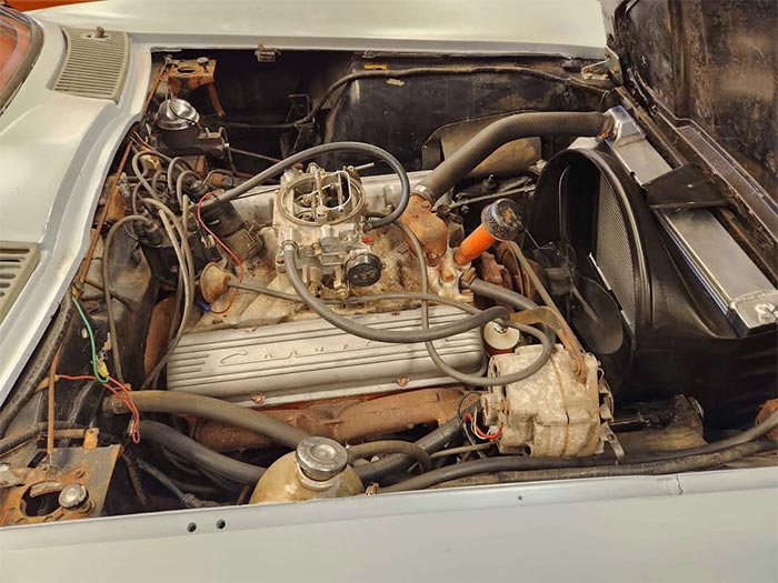 Corvettes for Sale: Just Add Paint to this 1963 Split Window on Facebook