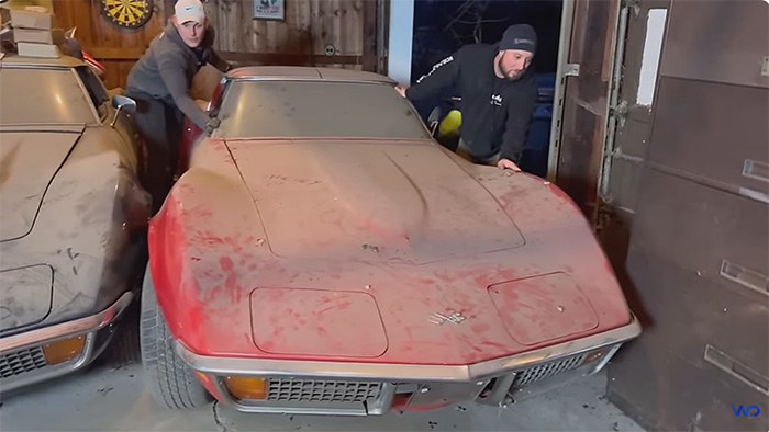 [VIDEO] Barn Find 1969 Corvette Gets Its First Wash in Decades