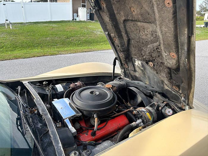 Corvettes for Sale: 1976 Corvette Offered on Craigslist for $8,750