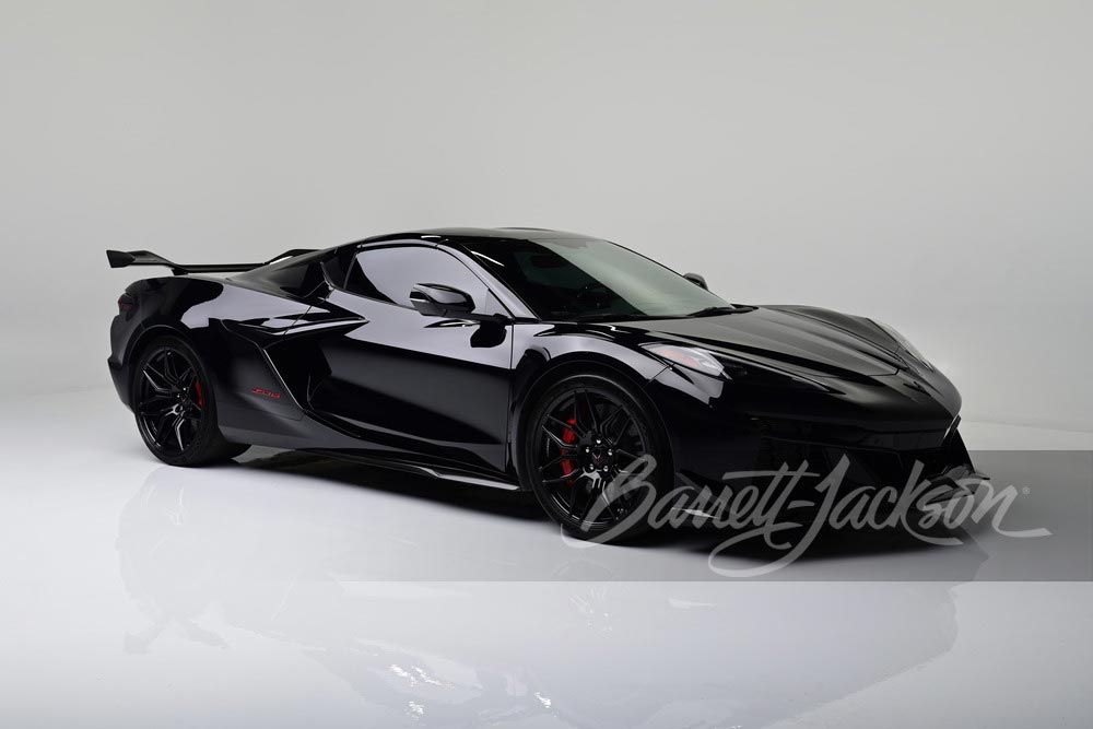 Black 2023 Corvette Z06 Coupe 3LZ - $195,800