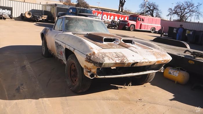 [VIDEO] Dennis Collins Buys the Cheapest 1963 Corvette Split Window
