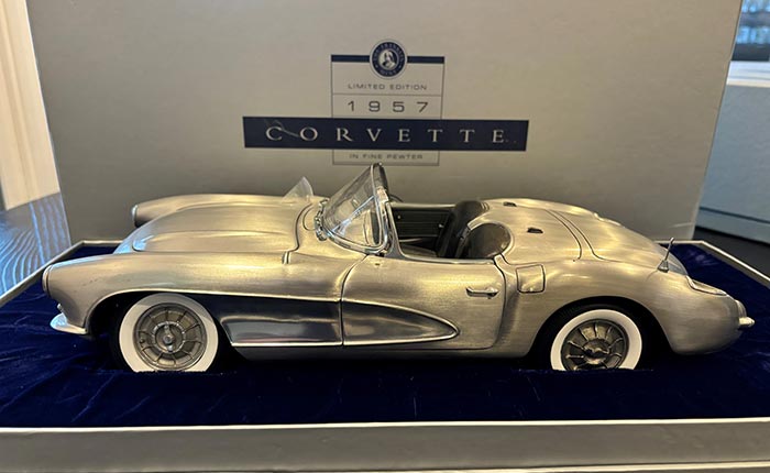 Corvettes for Sale: These 1:12 Scale Models are Meant for the Corvette Enthusiast
