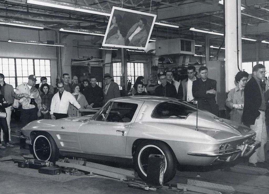 Corvette Deliveries with Mike Furman