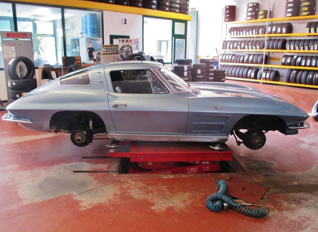 Corvette Deliveries with Mike Furman