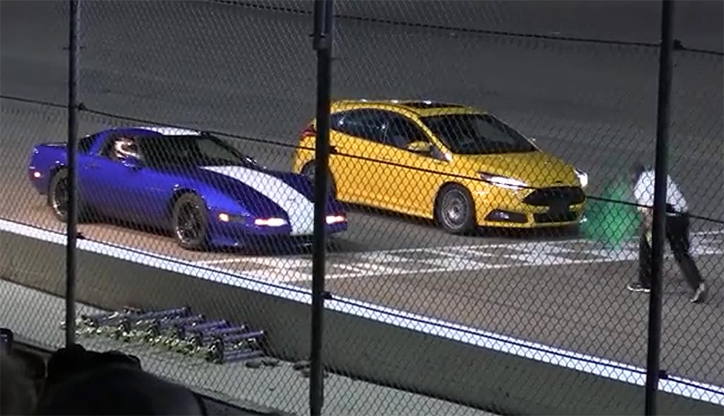 [VIDEO] 1996 Corvette Grand Sport Takes On Challengers at the CNS Circle Drags 2022