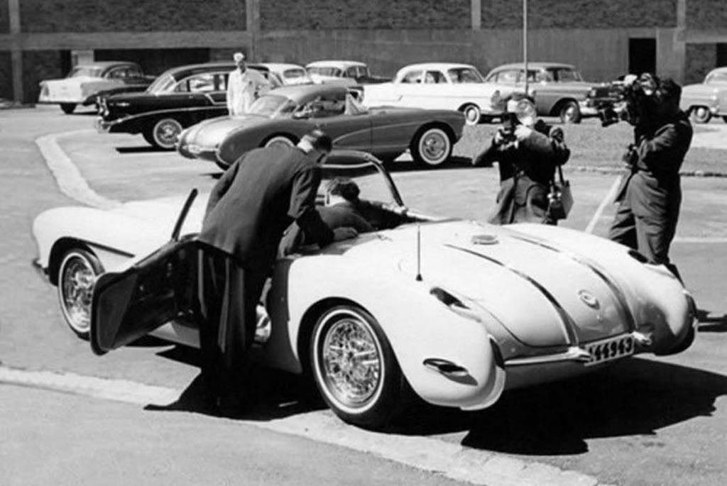 Corvette Deliveries with Mike Furman