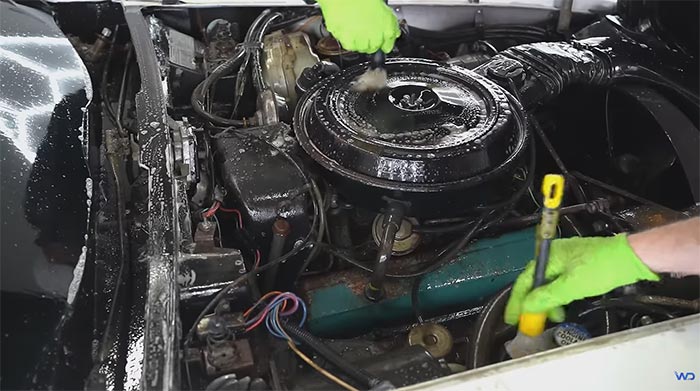 [VIDEO] 1978 Corvette Barn Find with 1599 Miles Gets First Wash in 45 Years