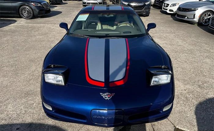 Corvettes for Sale: 2004 Commemorative Edition Coupe with Manual Transmission on Craigslist