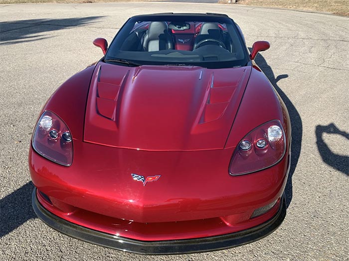 Corvettes for Sale: 1,400-Mile 2007 Corvette Convertible on BaT
