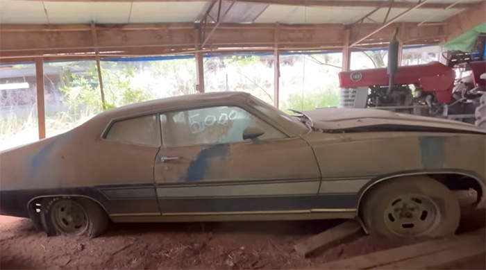 [VIDEO] This 1959 Corvette has the Chicken House Blues