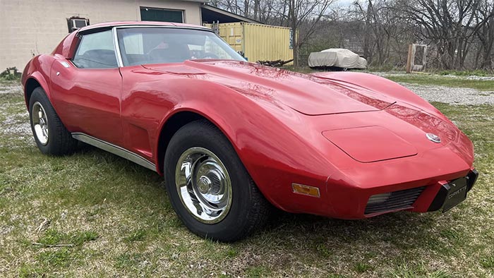 1976 Corvette sells for $7,700