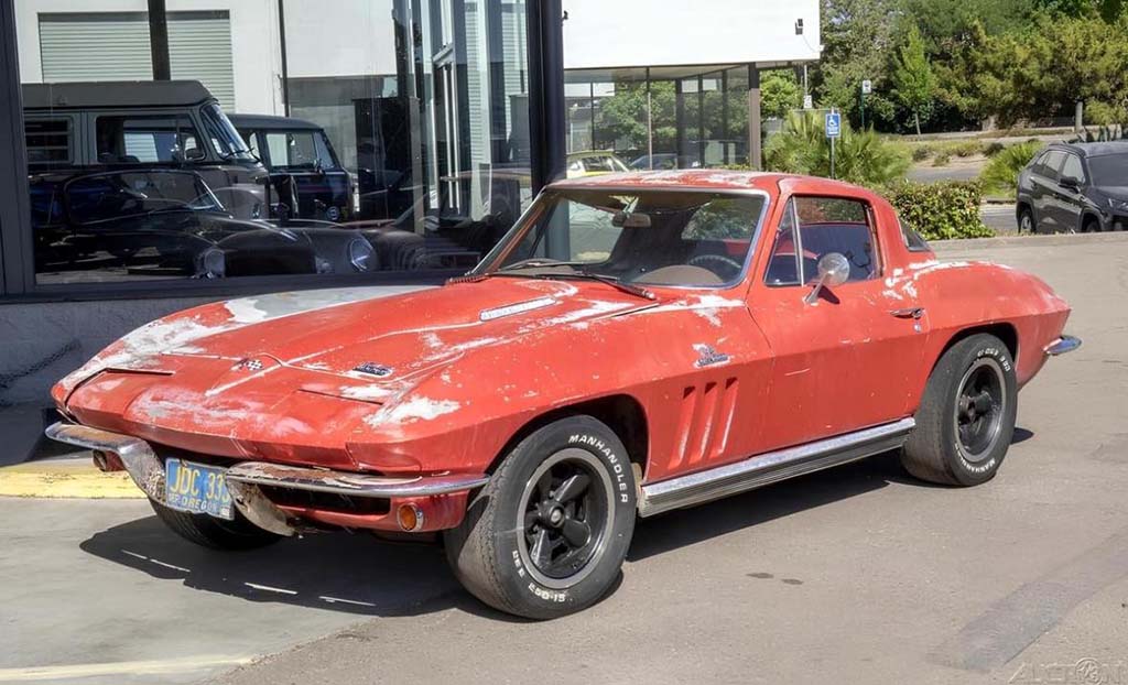 Corvette Deliveries with Mike Furman