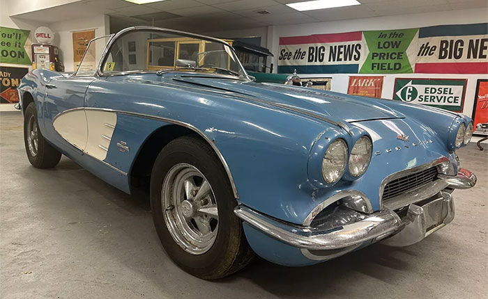 Corvettes for Sale: Jewel Blue 1961 Corvette on eBay