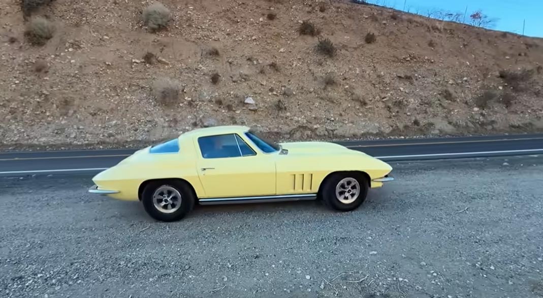 [VIDEO] Getting a 1965 Corvette Back On the Road After 45 Years of Storage