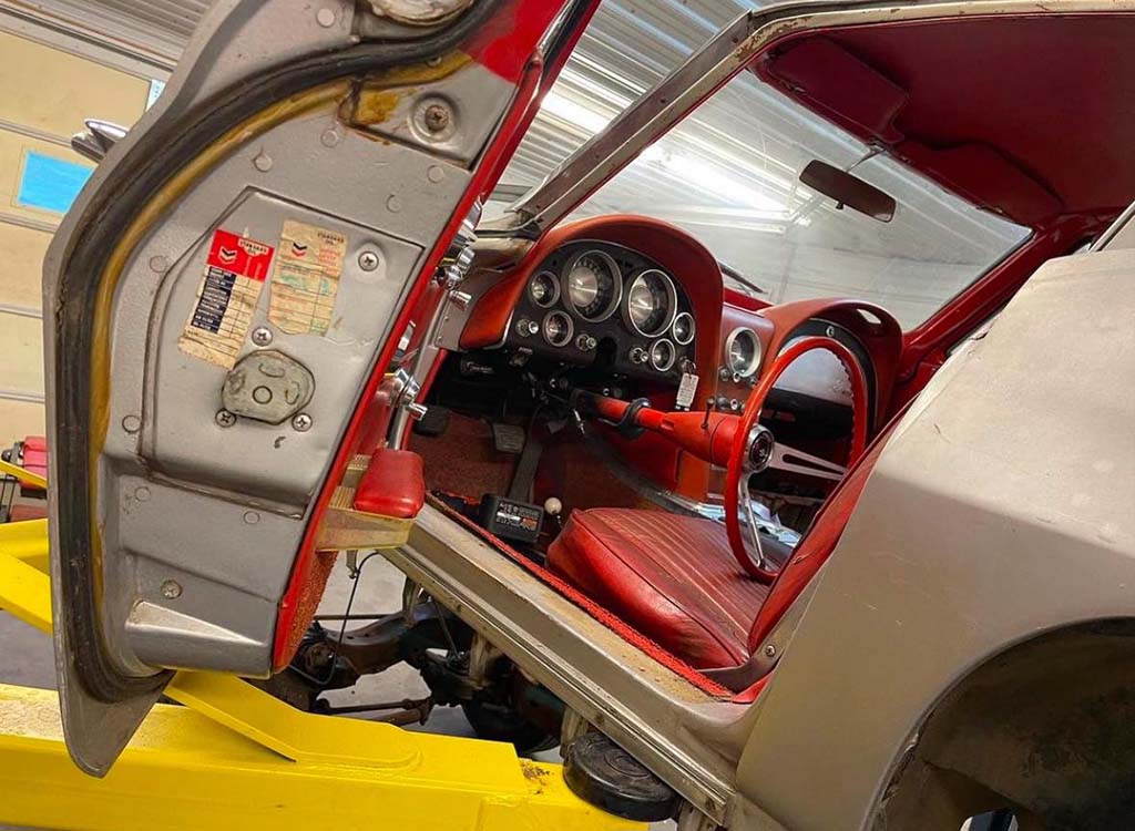 Corvette Deliveries with Mike Furman