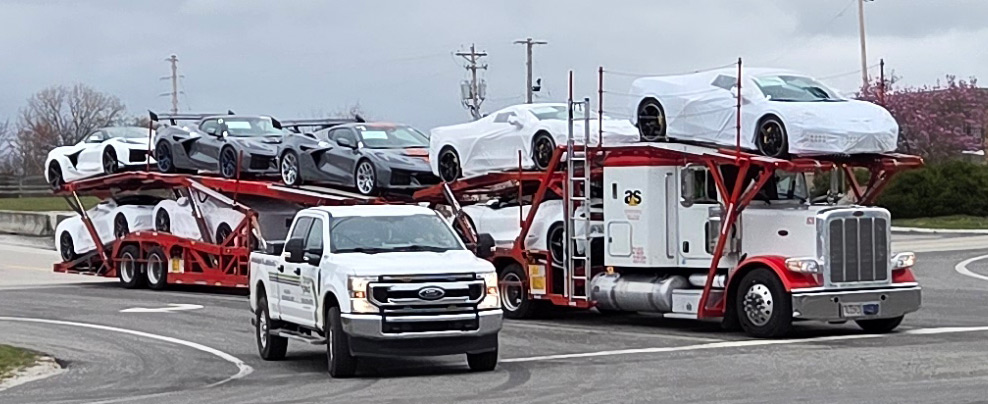 [SPIED] 2025 Corvette ZR1s Leaving the Corvette Assembly Plant