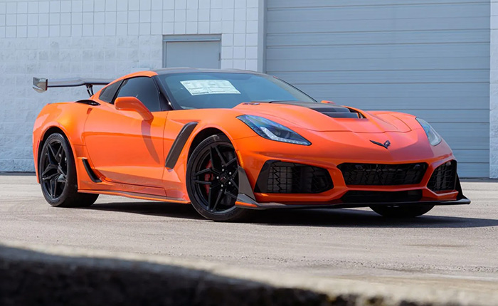その他 corvette Corvette Chrystal Red Limited Edition Decals; Carbon Flash