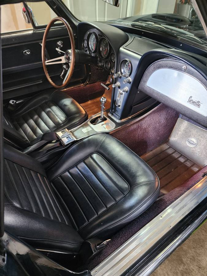 Corvettes for Sale: 1966 Corvette Convertible Offered on Craigslist