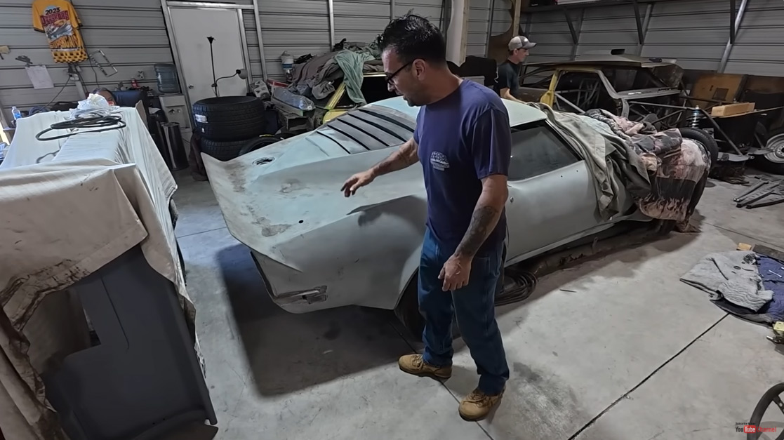 [VIDEO] One of Three 1969 Motion Manta Rays Missing for 50 Years Found in a Florida Trailer Park