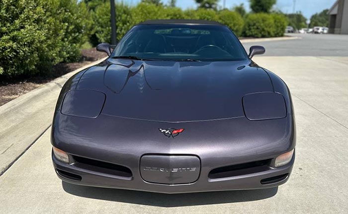 Corvettes for Sale: 1998 Corvette Convertible In Rare Medium Purple Metallic Offered on Craigslist