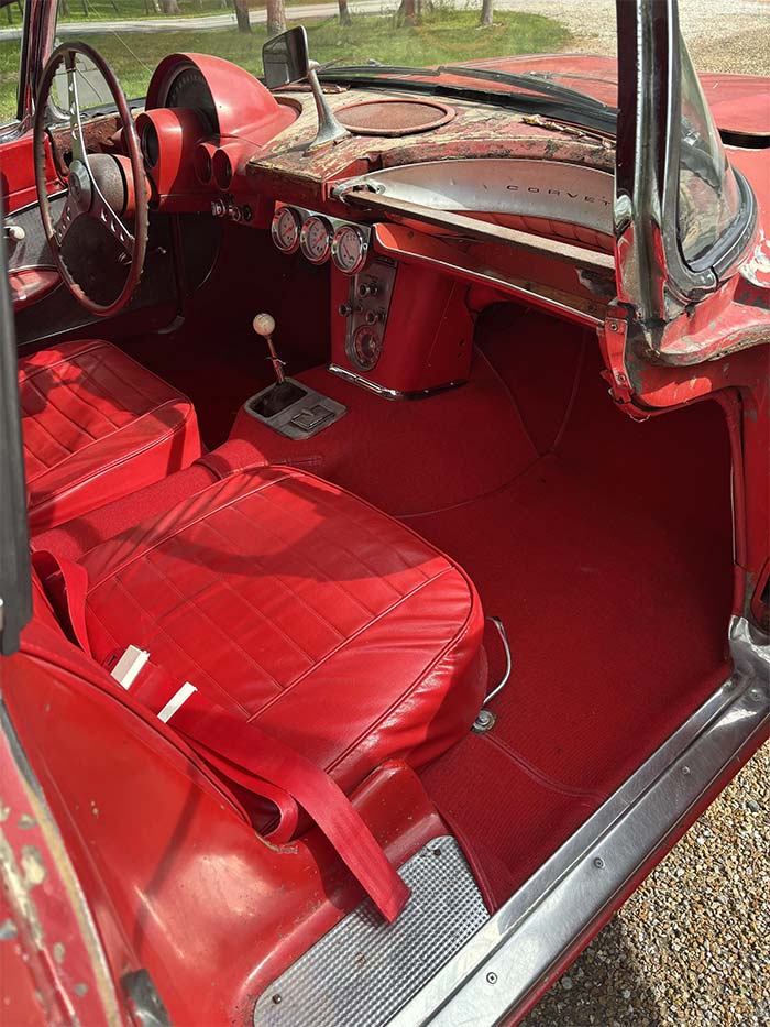 Corvettes à vendre: 1959 Corvette Barn Trouver à l'origine découverte par Dennis Collins