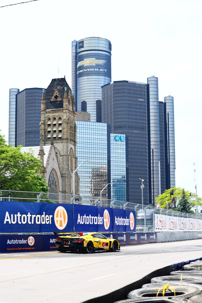Corvette Racing at Detroit: Red Flag Cuts Pole Push Short