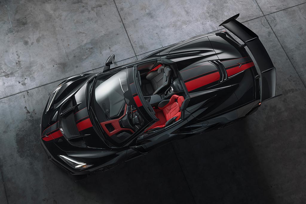 Chevrolet Introduces the 1,250-HP 2026 Corvette ZR1X