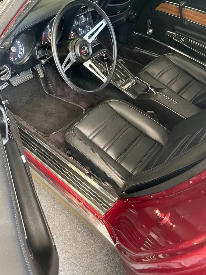 Corvettes for Sale: 53K-Mile 1974 Corvette with a 454/270 V8 on Craigslist