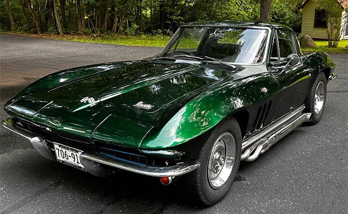 Corvettes à vendre: 1966 Corvette Coupé nécessitant une nouvelle peinture offerte pour 42 000 $ sur Craigslist