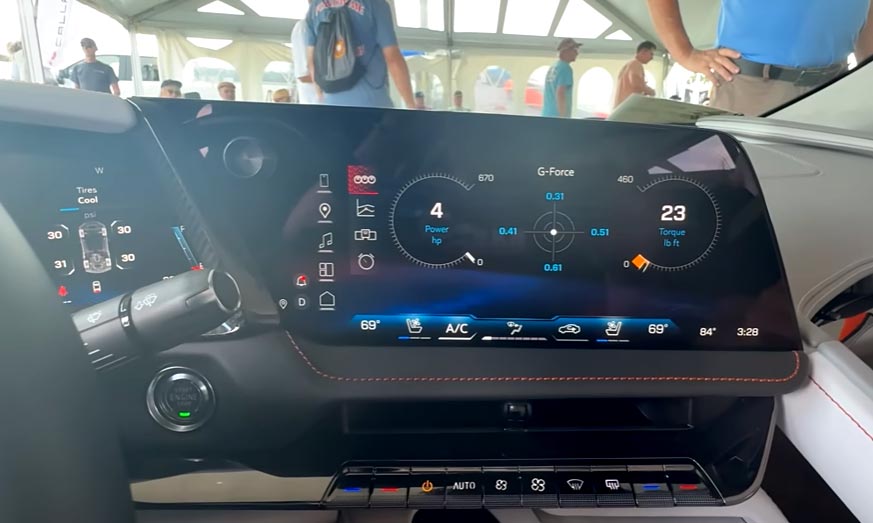 [VIDEO] Hands On with the 2026 C8 Corvette Infotainment Screens