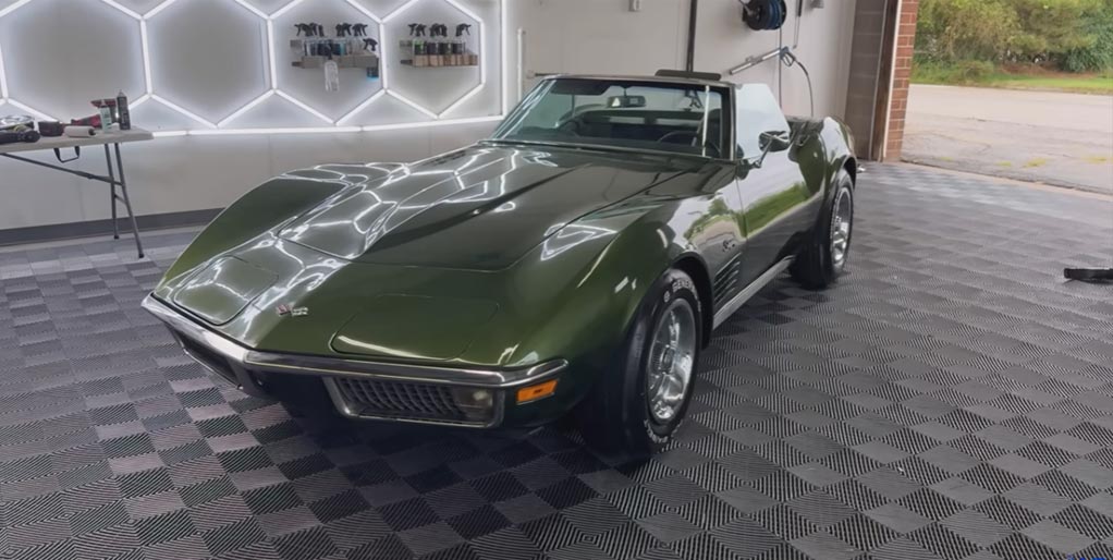 [VIDEO] WD Detailing Cleans this 1970 Corvette That Hasn't Been Washed in 40 Years