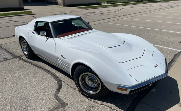 Corvettes for Sale: 1972 Corvette T-Top Coupe with Numbers Matching 454 LS5 V8