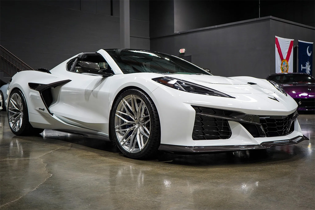 Corvettes for Sale: 2025 Corvette C8 ZR1 #31 for Under $400K